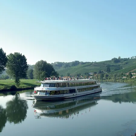 Logis Saint-nicolas & فندق