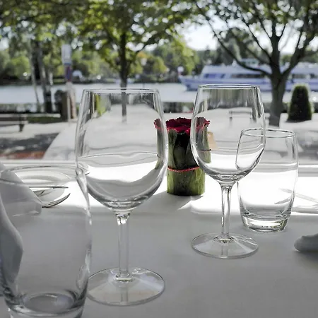 Logis Saint-nicolas & فندق ريميش