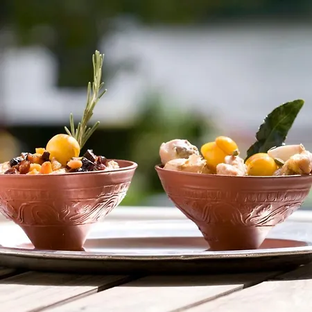 فندق Logis Saint-nicolas & 4*