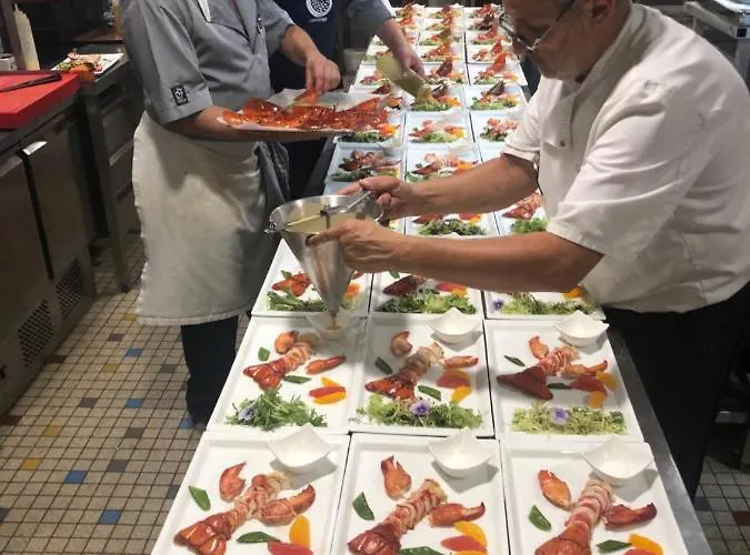 Hotel Logis Saint-nicolas & 4*