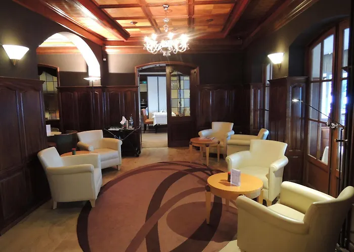 Logis Saint-nicolas & 4*