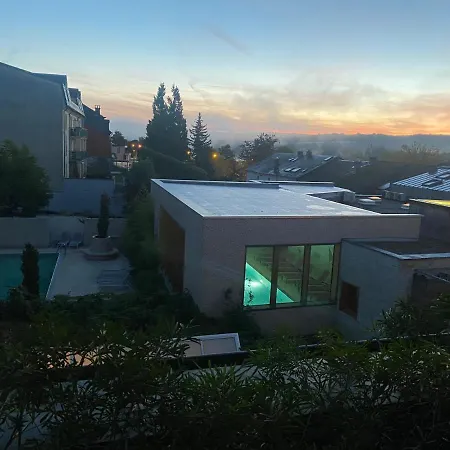 מלון Logis Saint-nicolas & 4*