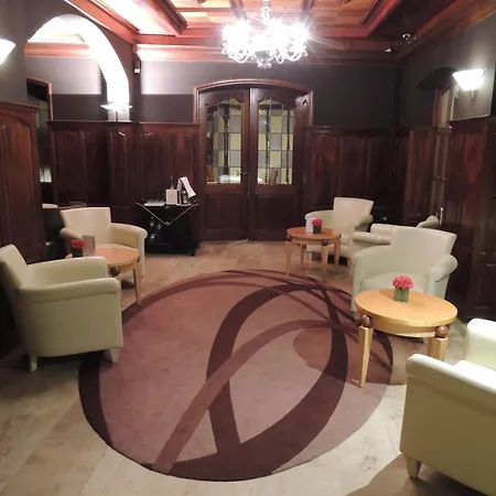 Logis Saint-nicolas & 4*