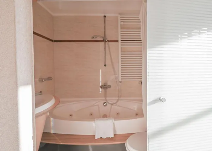 Logis Saint-nicolas & Hotel 4*