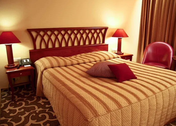 Logis Saint-nicolas & Hotel