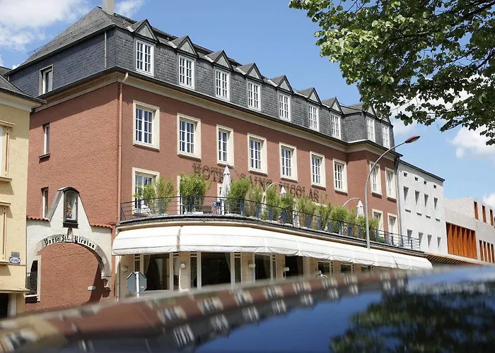 Hotel Logis Saint-nicolas & 4*